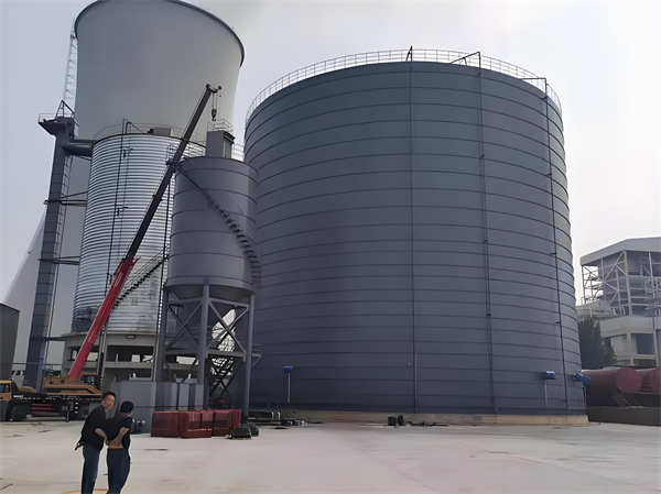 粉煤灰鋼板倉山區施工難點